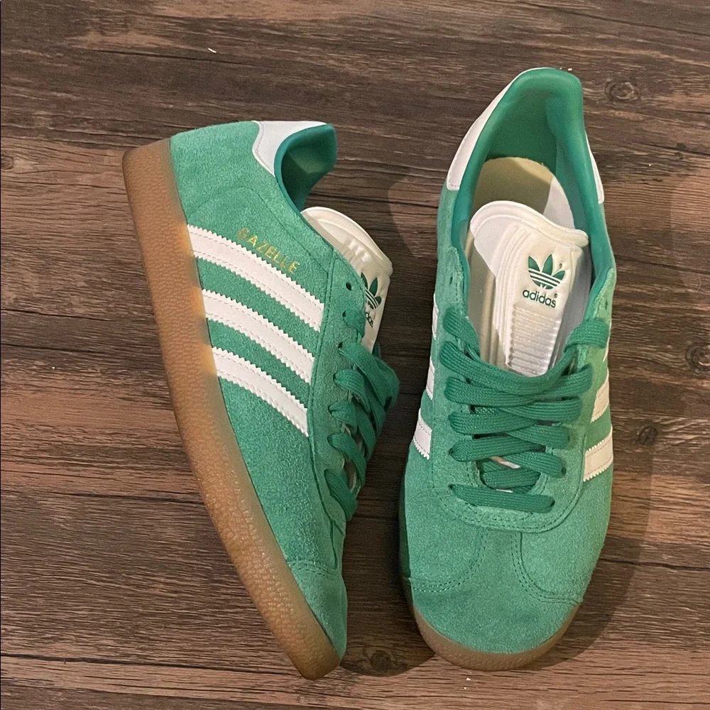 adidas Originals Men's Gazelle Shoes, Green Court Gum - Picture 5 of 16